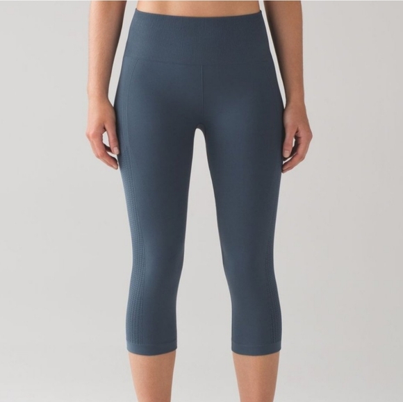 Lululemon Flow and Go Crop Compression Leggings - Picture 2 of 10